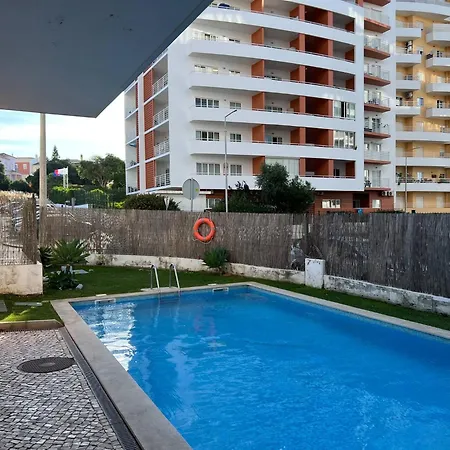 Pool And Balcony Apartment *