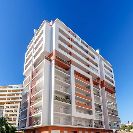 Pool And Balcony Apartment
